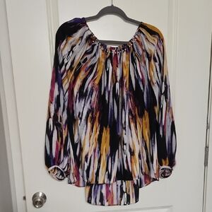 Jennifer Lopez Black and Gold Blouse